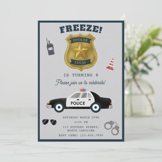 Police Themed Policeman Cop Birthday Party Einladung (Stehend Vorderseite)