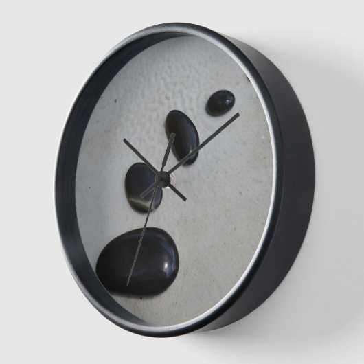 Polished Black Zen Stones Gray Uhr (Winkel)