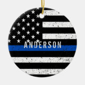 Polizei bedrückte Thin Blue Line mit Namen Keramik Ornament (Vorne)