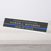 Polizei Thin Blue Line Einfacher Monogramm Name Schreibtischnamensplakette (Vorderseite )