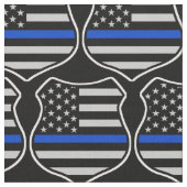 Polizeifahrigenamerikaner mit blauer Abzeichen Stoff (Nahaufnahme)