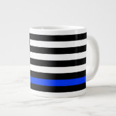 Polizeiflagge der Thin Blue Line Jumbo-Tasse (Vorderseite Rechts)