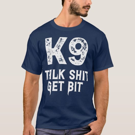 Polizeihund Handler Malinois Deutsche Scheune T-Shirt (Vorderseite)
