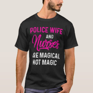 Polizeiliche Ehefrau Krankenversicherung und Mama T-Shirt