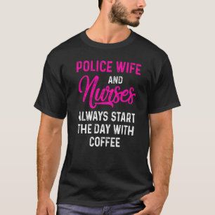 Polizeiliche Ehefrau Krankenversicherung und Mama  T-Shirt