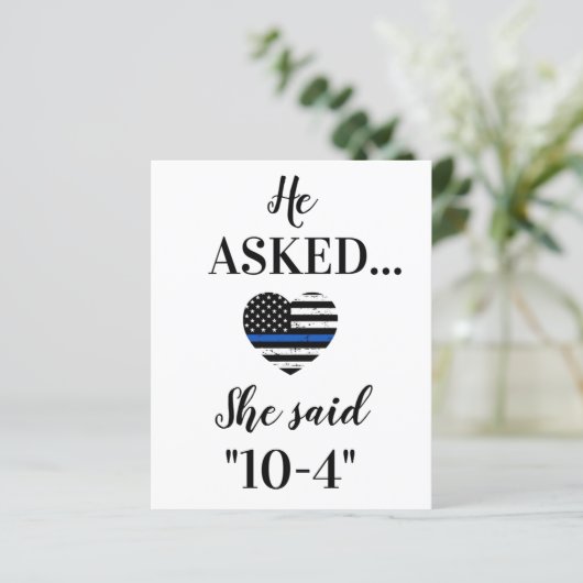 Polizeiliche Hochzeit rettet das Datum (Stehend Vorderseite)