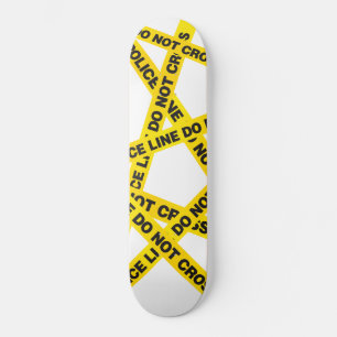 Polizeilinie - nicht überqueren skateboard