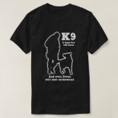 Polizeimilitärischer Hund K9 T-Shirt (Design vorne)