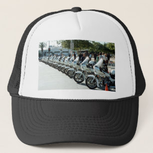 Polizeimotorräder Truckerkappe