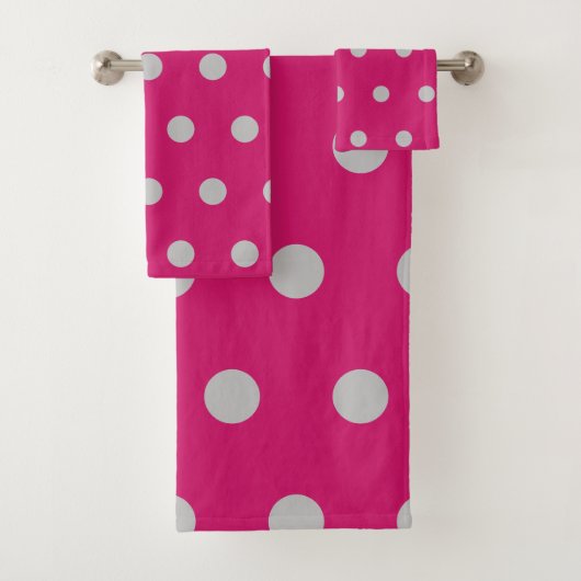 Polka Dot Bath Towels (Hot Pink & Gray) Badhandtuch Set (Insitu)