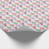 Polka Dot Bunnies und Herz-Muster auf rosa Geschenkpapier (Ecke)