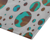 Polka Dot Cow Brown und Aquamarin Print Schneidebrett (Ecke)