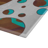 Polka Dot Cow Brown und Aquamarin Print Schneidebrett (Ecke)