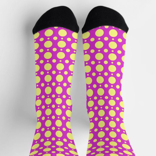 Polka Dot Fun Crazy Socken in Rosa und Gelb (Oben)