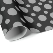 Polka Dot Gray auf Black Geschenkpapier (Rolleneckpunkt)
