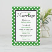 Polka Dot Green Wedding Einladungen (Stehend Vorderseite)