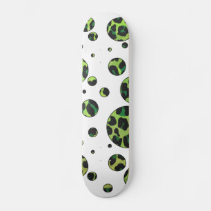 Polka Dot Leopard Black und Green Skateboard