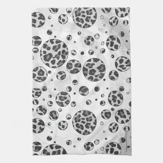Polka Dot Leopard Schwarzweiß-Design Handtuch (Vertikal)