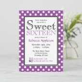 Polka Dot Lila & White 16 . Geburtstag Einladungen (Stehend Vorderseite)