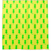 Polka Dot Pattern Pop Art Chat In Limonen und gelb Duschvorhang (Vorderseite)