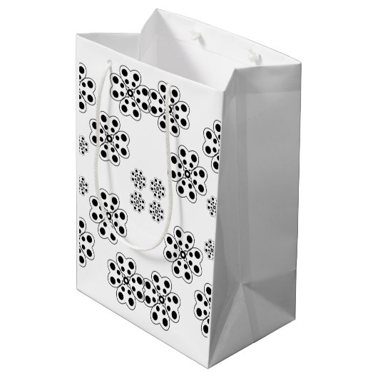 Polka Dot Petals Pattern Mittlere Geschenktüte (Rückseite Schrägansicht)
