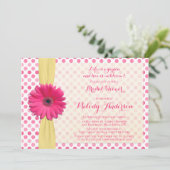 Polka Dot Pink Gerber Bridal Dusche Einladung (Stehend Vorderseite)