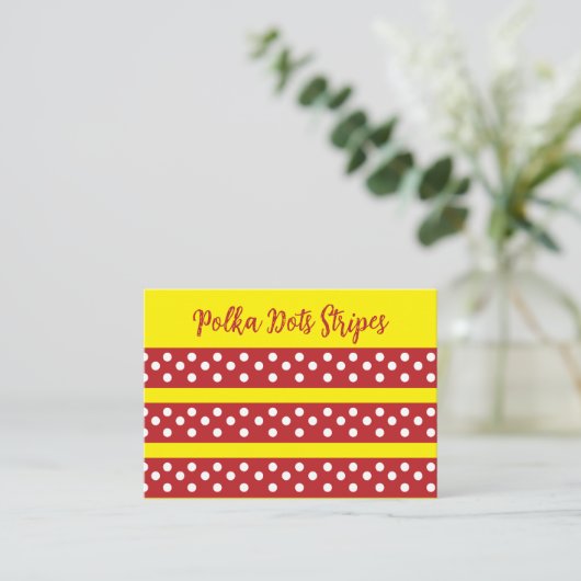Polka Dot Red Yellow Polka Dot Visitenkarte (Stehend Vorderseite)