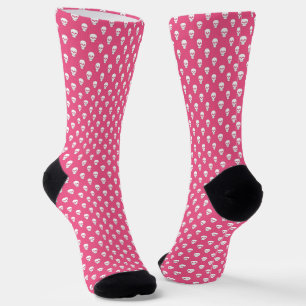 Polka Dot Skulls auf rosa Socken