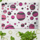 Polka Dot Tiger Hot Pink und Black Print Handtuch (Gefaltet)