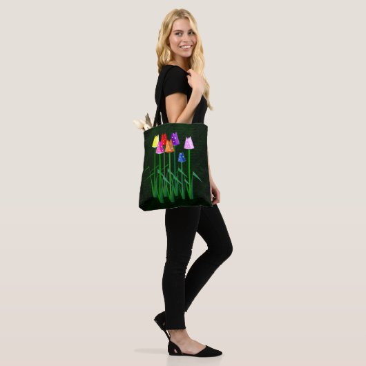 Polka Dot Tulips Tote Bag Tasche (Am Model)