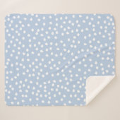 Polka Dot Wrapping Paper baby Boy Blue Sherpadecke (Vorderseite (Horizontal))