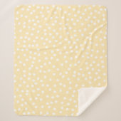 Polka Dot Wrapping Paper Baby Boy Yellow Sherpadecke (Vorderseite)