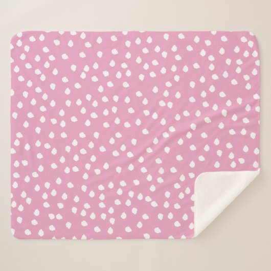 Polka Dot Wrapping Paper rosa Sherpadecke (Vorderseite (Horizontal))