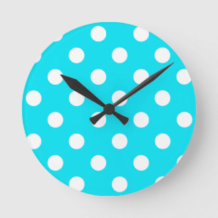 Polka dots cyan hex code 00E3F4 Runde Wanduhr