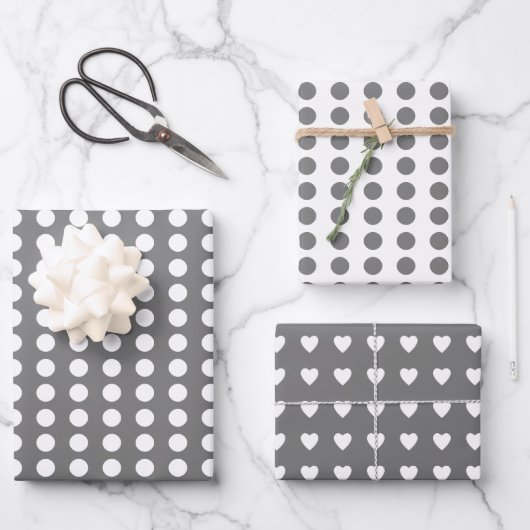 Polka dots herzen weiß grau geschenkpapier set (Vorderseite)