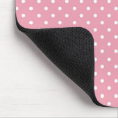 Polka Dots on Pink Mousepad (Ecke)