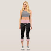 Polka Dots Pink Black Capri Leggings (Vorderseite)