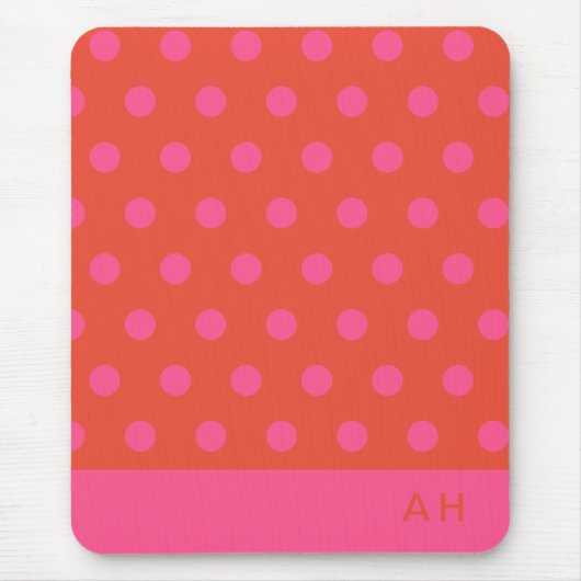Polka Dots Pink und Rot Orange mit Monogramm Mousepad (Vorne)