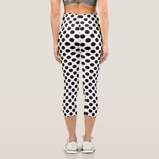 Polka Dots, Polka Dot Pattern, Schwarz und Weiß Capri Leggings (Rückseite)