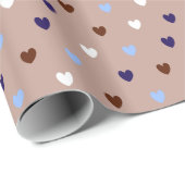 Polka-Herzen auf blassbraun Geschenkpapier (Rolleneckpunkt)