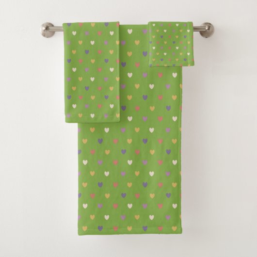 Polka Herzen auf grünem Grün Badhandtuch Set (Insitu)