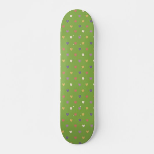 Polka Herzen auf grünem Grün Skateboard (Vorne)