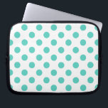 Polka-Punkte Laptopschutzhülle<br><div class="desc">Türkispolka-Punkte auf weißem Hintergrund</div>