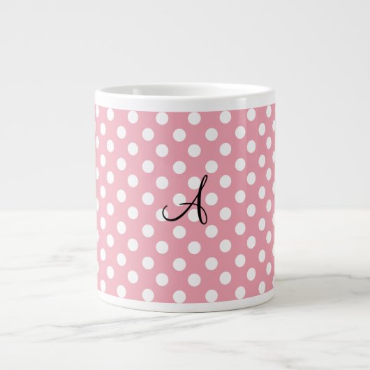 Polka-Punkte rosa, weißes Monogramm Jumbo-Tasse (Vorderseite)