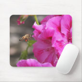 Pollinating Pink Floral Monogram Mousepad (Mit Mouse)