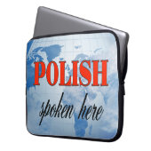 Polnisch gesprochen hier bewölkte Erde Laptopschutzhülle (Vorderseite Links)