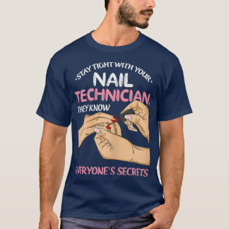 Polnischer Nagelpreis für Nageltechnikerin T-Shirt