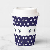 Polnisches Design traditioneller Keramiken. Pappbecher (Rechts)