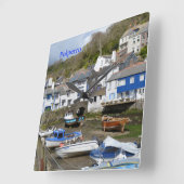 Polperro Cornwall England Low Tide Quadratische Wanduhr (Winkel)