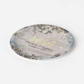 Polterabend Blumenstrauß und rustikales Holz Pappteller (Schrägansicht)